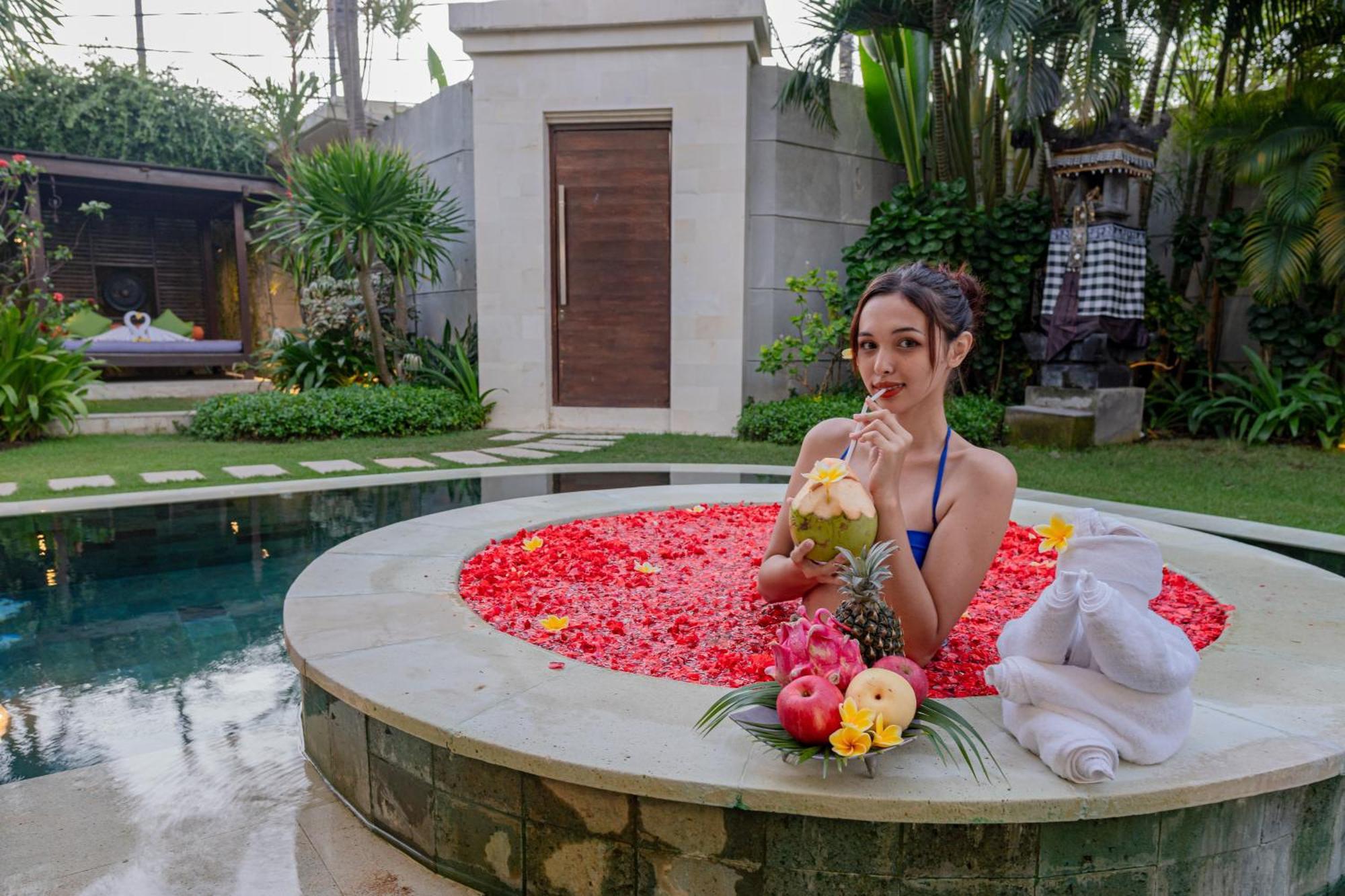 Luxury - Villa K - Central Seminyak Kültér fotó